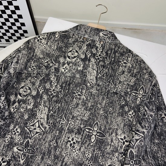 LV Full print fashion wash to make old denim jacket