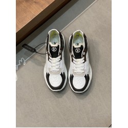 【Louis Vuitton】 High-end original suede calfskin embossed casual shoes sneakers