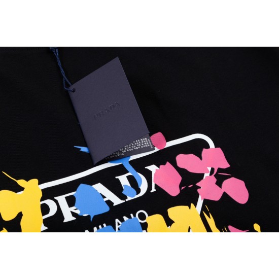 PRADA Triangle logo letters graffiti printed short sleeve T-shirt