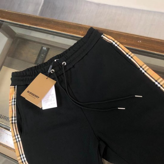 Burberry Classic elements spliced high quality fabric casual shorts