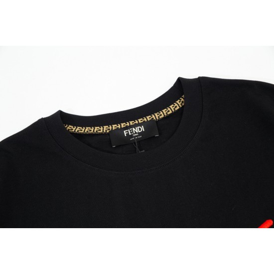 Fendi Gremlin Eyes applique fabric embroidered black trendy T-shirt