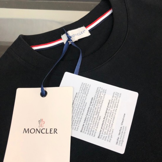 Moncler Exquisite embroidery LOGO fashion all-in-one cotton T-shirt