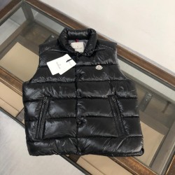 MONCLER unisex New fashion hooded down jacket （Hats can be stored）